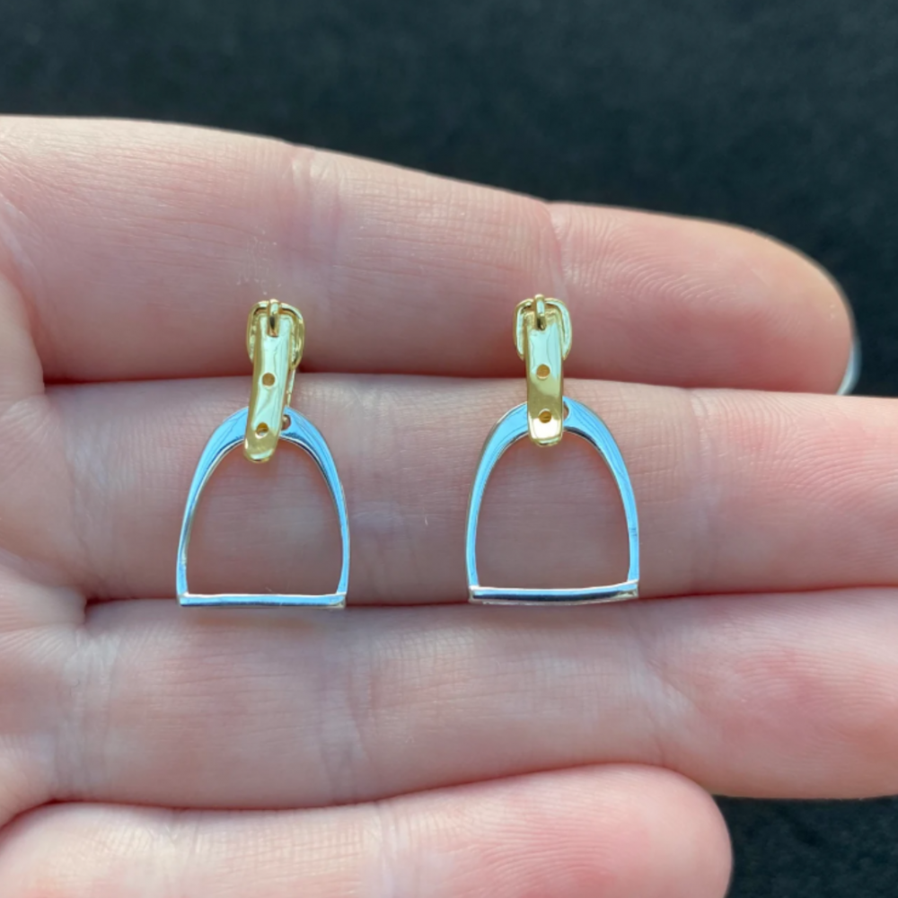 ARETES ESTRIBOS 2 TONOS