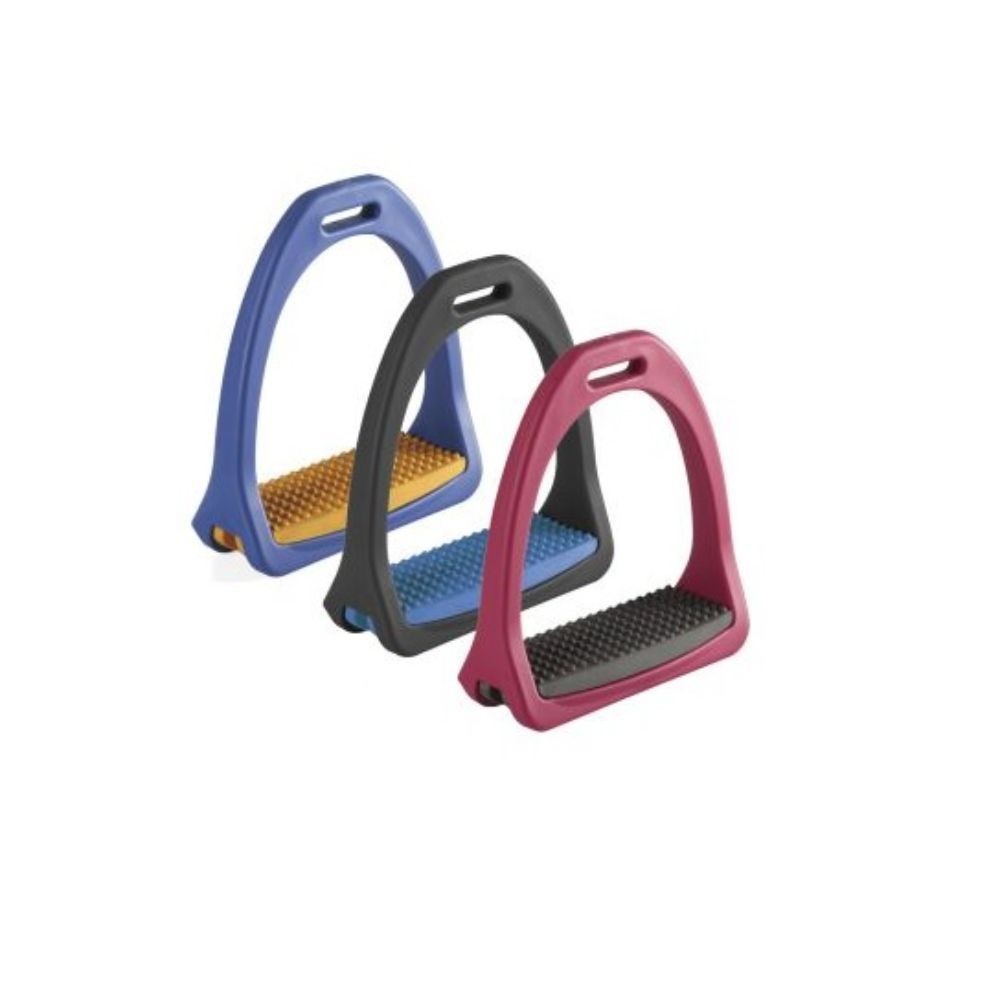 ESTRIBOS DE PLASTICO CON PISADA GOMA